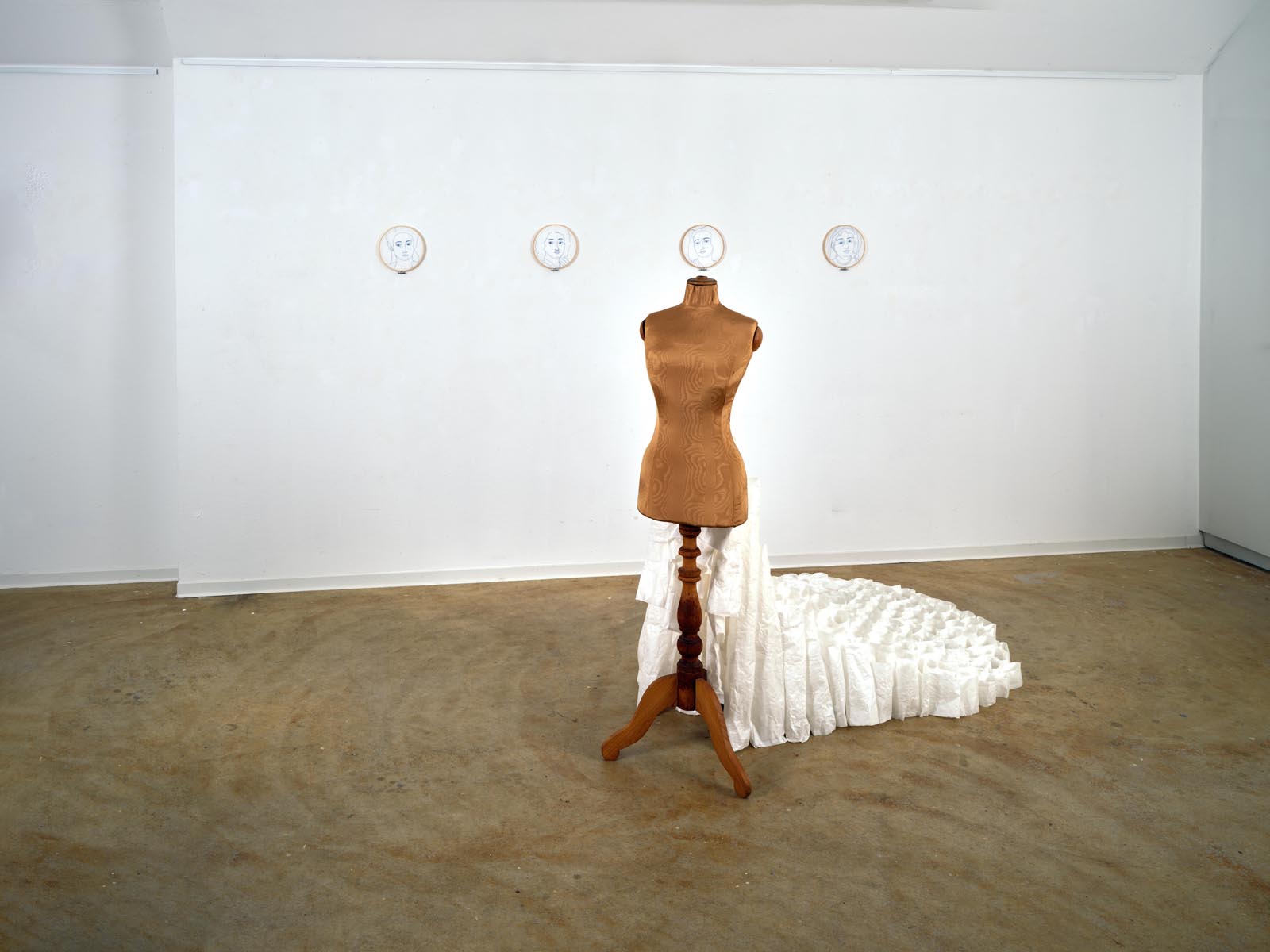 Meike Lothmann HEIMATgeSCHICHTEN Kunstverein Schieder-Schwalenberg0298 1